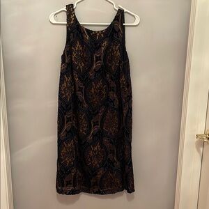 Elegant Black and Gold Patterned Dress